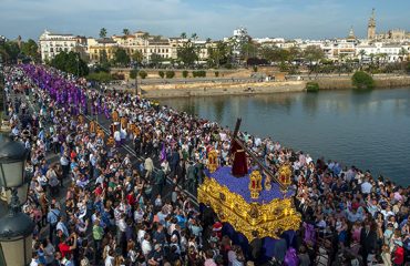 Consejos de seguridad en las aglomeraciones de Semana Santa